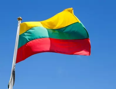 Литва затваря границите си за руснаци