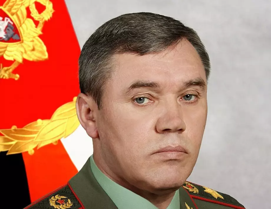 Слухове: Началникът на руския Генерален щаб е загинал при атаката в Крим?
