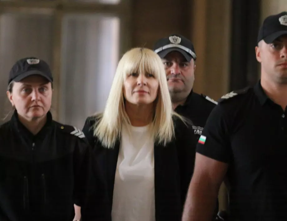 Съдът гледа делото за екстрадиция на Елена Удря 