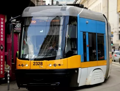 Пристигна и последният от 25 нови трамваи за София (ВИДЕО)