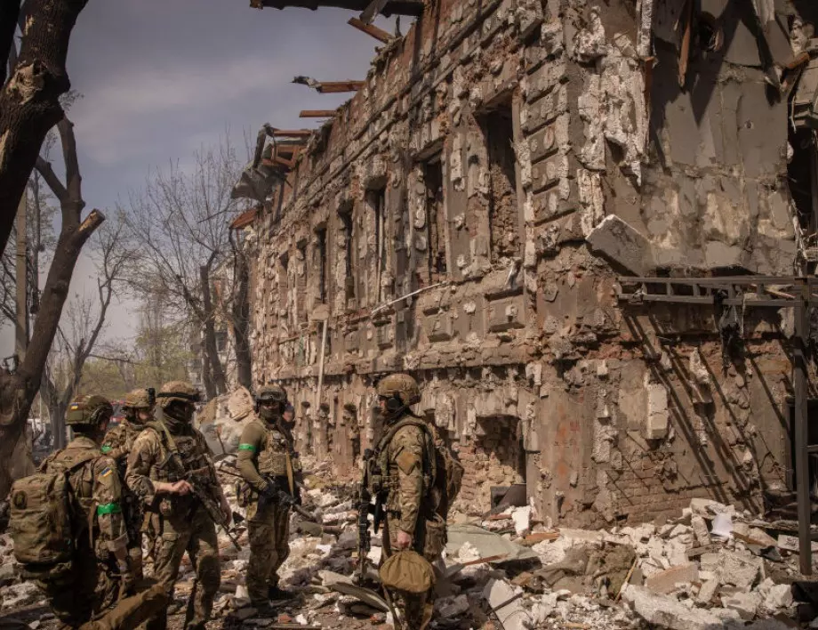 Украйна прави успешна контраофанзива в Харков, но руснаците са оставили "смъртоносни капани"