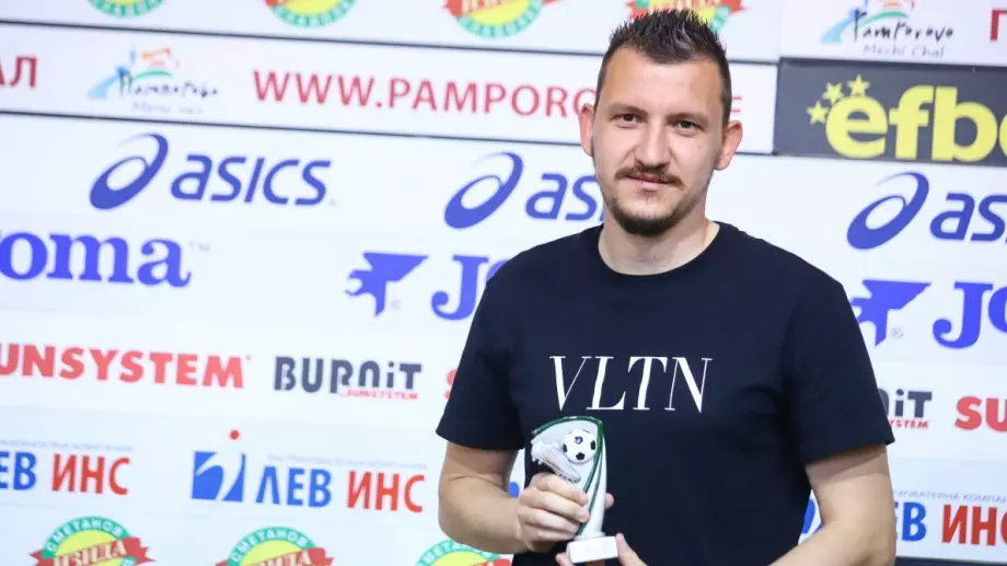 Здравко Димитров-Зико: Неделев ще продължи да радва с таланта си всички фенове в България