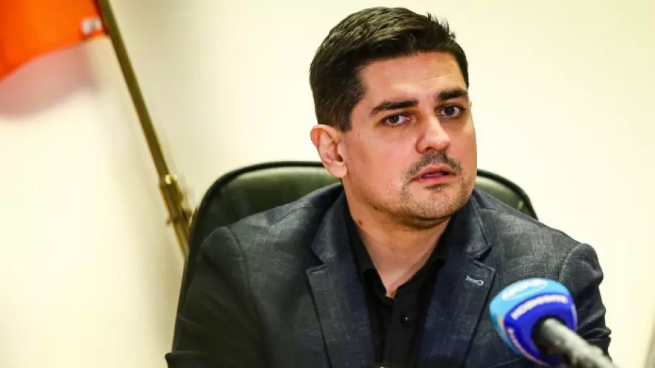 Спортният министър Радостин Василев с коментар за стадионите на ЦСКА и Левски, внесе важно уточнение