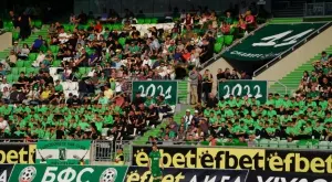 {{ otherArticle[0].article.title }}