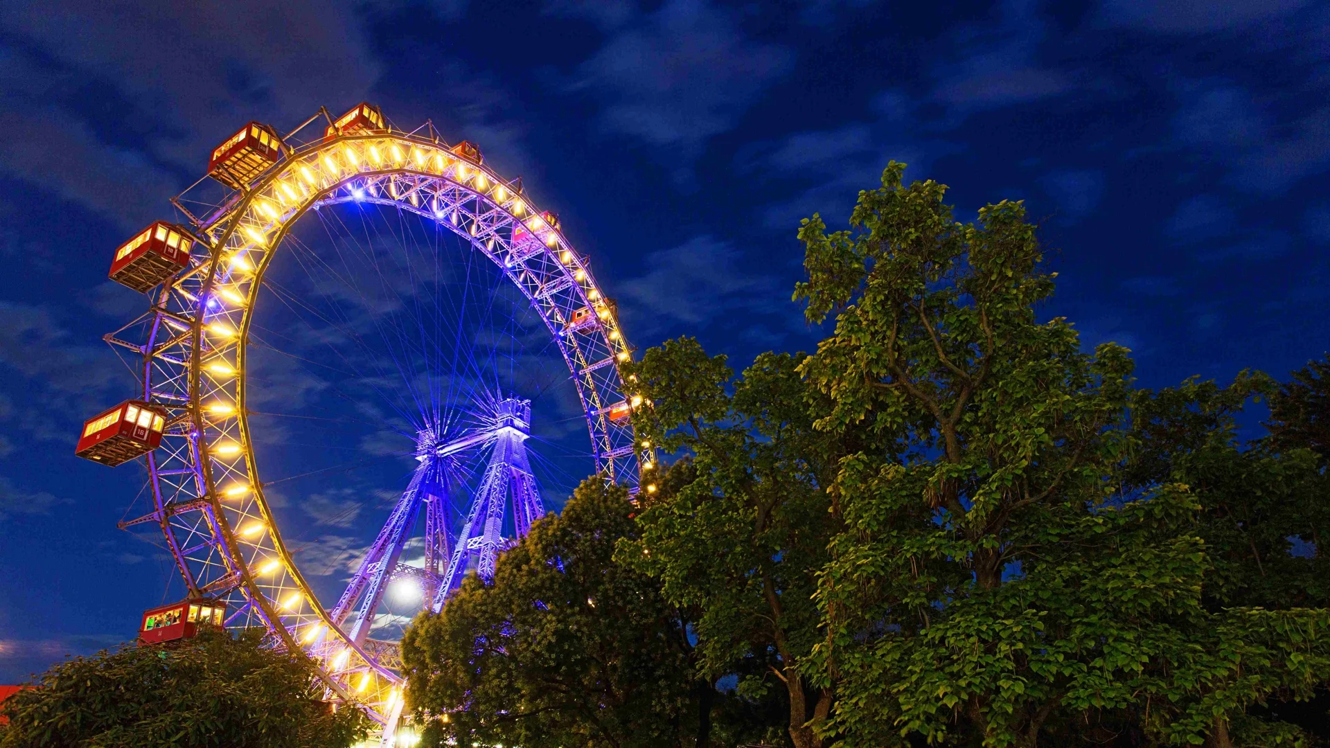 11-ти декември: Колелото на късмета ще се завърти към тези 4 зодии!