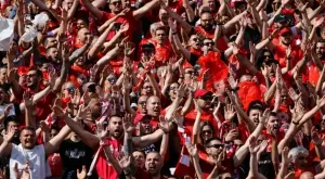 {{ otherArticle[0].article.title }}