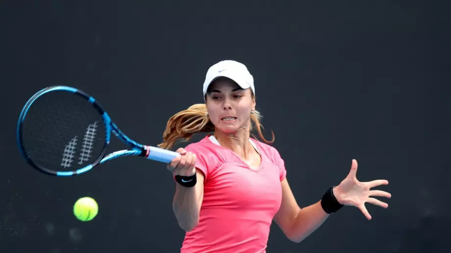 Виктория Томова с успешен старт в Полша, класира се за 1/8-финалите