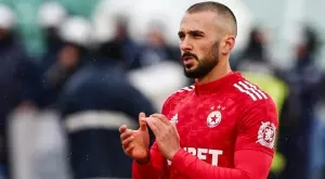 {{ otherArticle[0].article.title }}