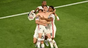 {{ otherArticle[0].article.title }}