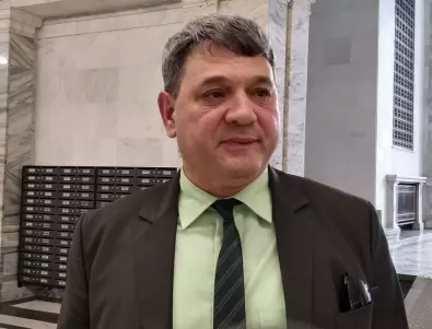 Румен Радев не приема оставката на главния секретар на МВР Петър Тодоров