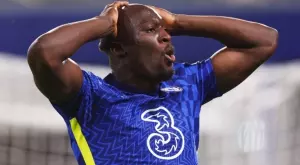 {{ otherArticle[0].article.title }}