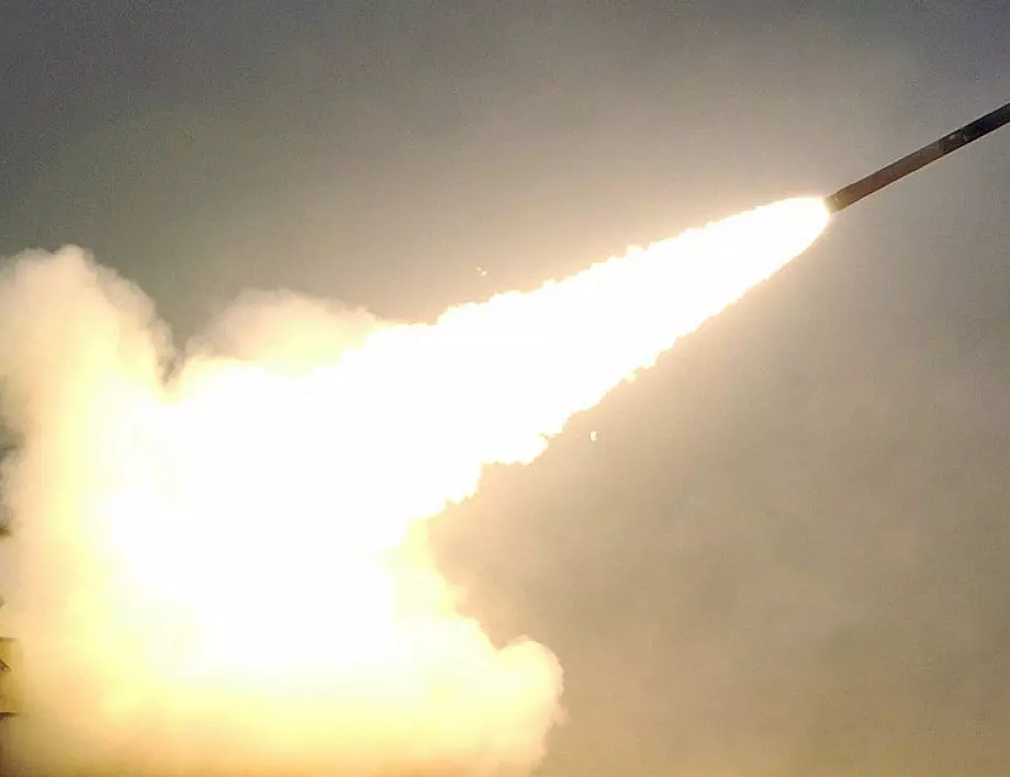 Заплаха от нови ракетни удари: Русия е съсредоточила 44 ракети "Калибър" в Черно море