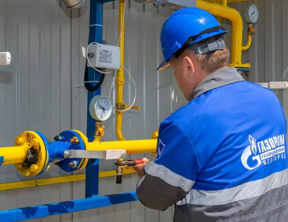Газпром поиска повишение на цените на газа в Русия след срива на износа за Европа