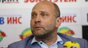 Тити Папазов: Наско постъпи правилно, като не прие трансферните оферти