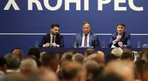 Конгресът на БФС започна с 445 делегати, представители на ФИФА и УЕФА са на място