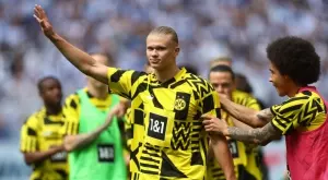 {{ otherArticle[0].article.title }}