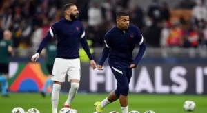 Карим Бензема с недвусмислено съобщение към Мбапе след решението му да остане в ПСЖ? (СНИМКА)