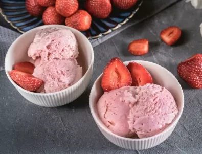 С този домашен замразен ягодов мус направо ще забравите за скъпите и еднакви сладоледи