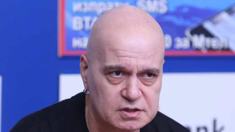 Коментар №1 на седмицата: Трифонов е прав да пита Кирил Петков: Какво стана с ГЕРБ?