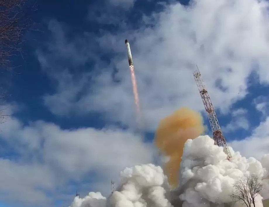 CNN: Русия се е провалила с тест на ракетата "Сармат" при визитата на Байдън в Киев