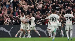 {{ otherArticle[0].article.title }}