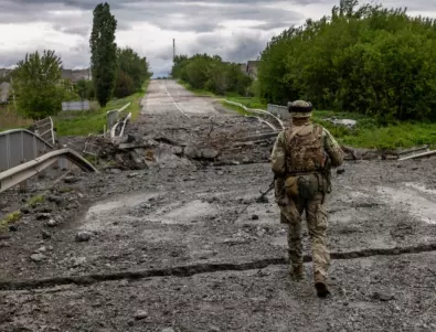 Руската армия още не успява да пробие в Донецка област