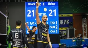 {{ otherArticle[0].article.title }}