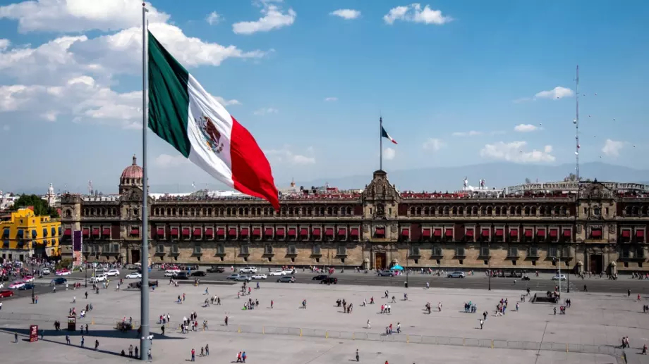 ЕС и Мексико ще актуализират търговското споразумение помежду си 