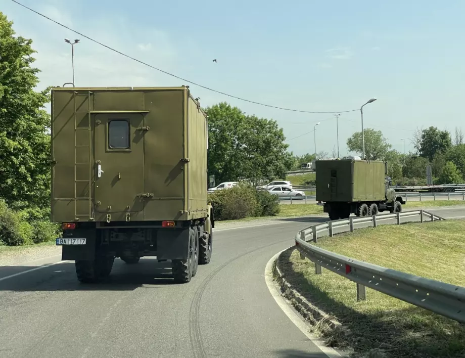 Военна техника ще се придвижва по пътища в страната, предупреждава министерството