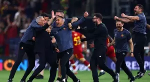 {{ otherArticle[0].article.title }}