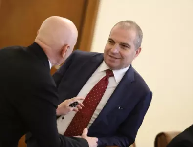Гроздан Караджов подаде оставка от поста регионален министър