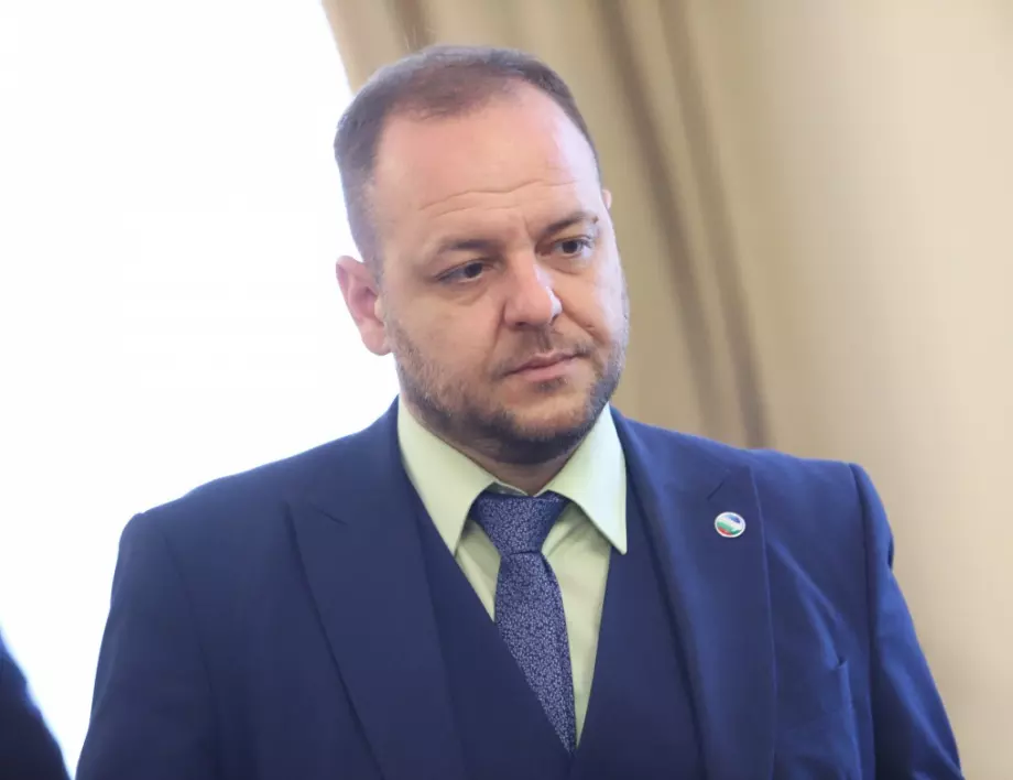 Сандов: Ще се водят разговори за съвместно явяване на избори на "Демократична България" и "Продължаваме промяната"