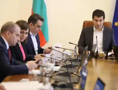 Управлението на Кирил Петков постави служебното правителство пред Параграф 22 за държавните предприятия