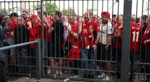 {{ otherArticle[0].article.title }}