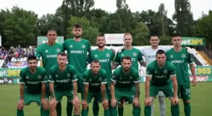 {{ otherArticle[0].article.title }}