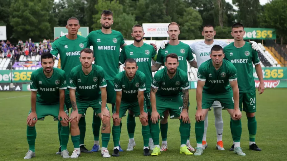 Ботев Враца запазва двама от основите си футболисти 