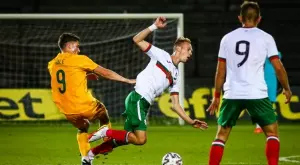 {{ otherArticle[0].article.title }}