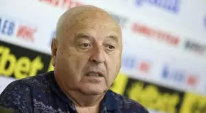 Венцеслав Стефанов изстреля култово обещание