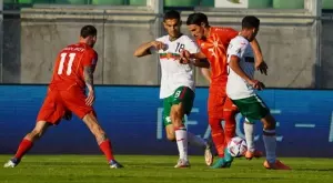 {{ otherArticle[0].article.title }}