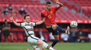 {{ otherArticle[0].article.title }}