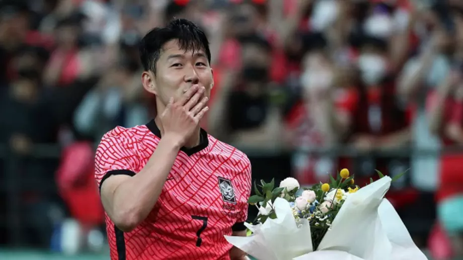Хюн Мин Сон стана голмайстор на Висшата лига и го отличиха с най-високото спортно звание на Южна Корея