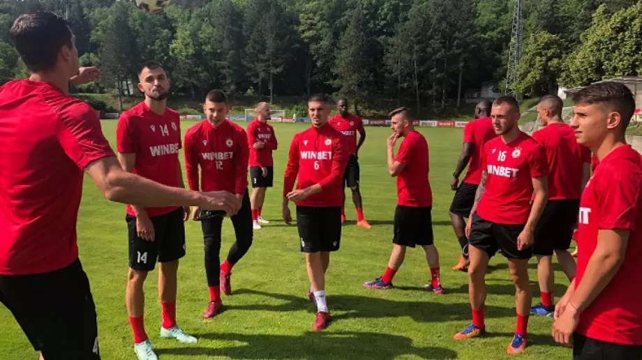 ЦСКА играе 5 контроли на лагера в Австрия, ето кога и къде