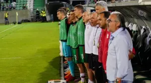 {{ otherArticle[0].article.title }}