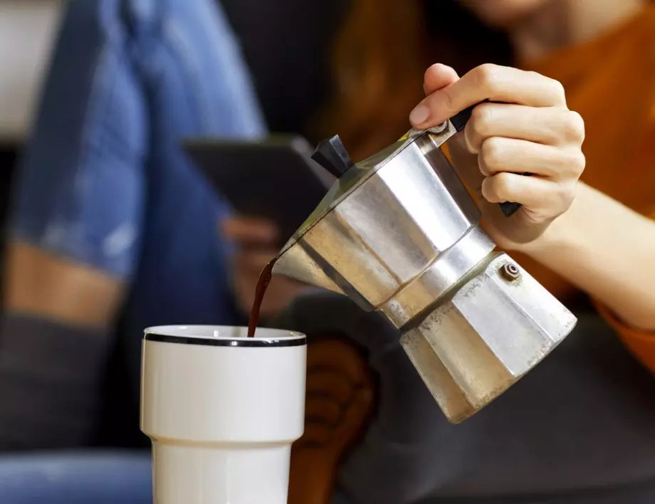 Как пиенето на твърде много кафе влияе на здравето ви?