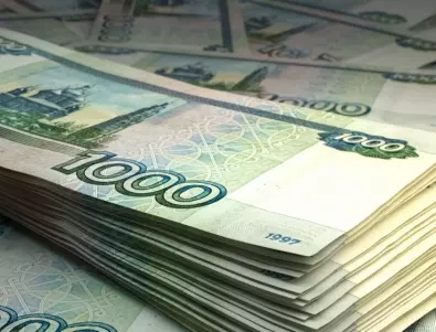 Русия: В десет региона спряха да изплащат заплатите