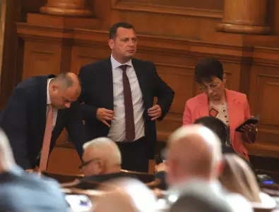 Депутат от БСП: Нито един патрон не е изнесен за Украйна по време на кабинета 