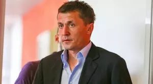 {{ otherArticle[0].article.title }}