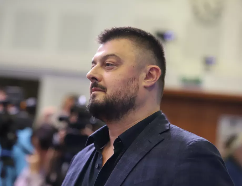 Бареков дължи на Иво Прокопиев обезщетение от 30 000 лв. по дело за клевета
