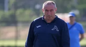 {{ otherArticle[0].article.title }}