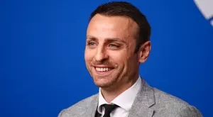 {{ otherArticle[0].article.title }}